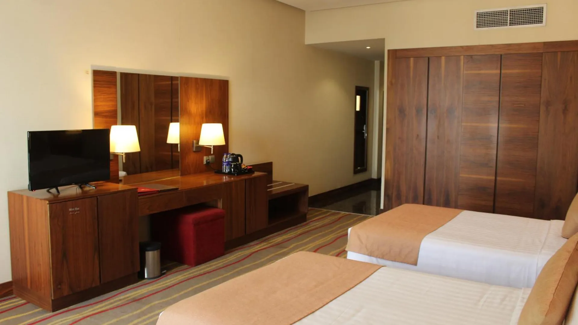 Al Khaleej Palace Deira Hotel Dubai 4*,  United Arab Emirates
